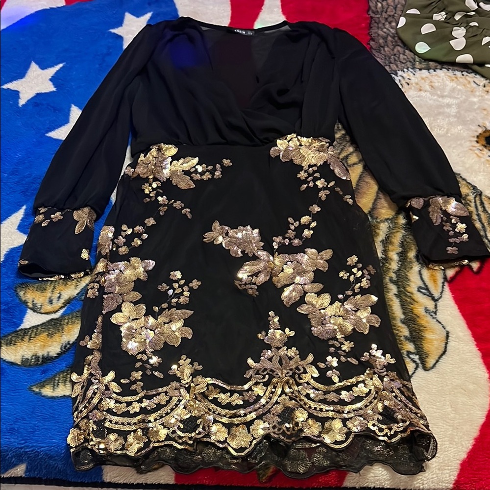 Elegant Black and Gold Floral Dress